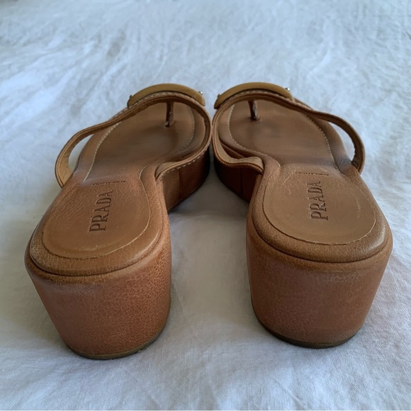 Vintage Prada Triangle Logo Wood Platform Thong Flip Flop Sandals Heels - Picture 5 of 10